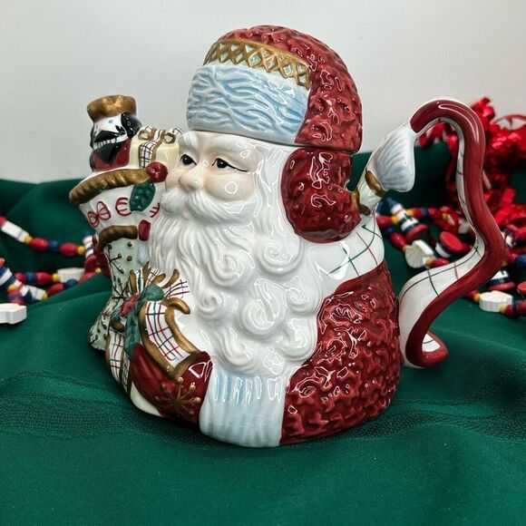 Vintage Avon Tea Pot Red Ceramic Handpainted St. Nicholas Santa Claus Bone China - Picture 9 of 12